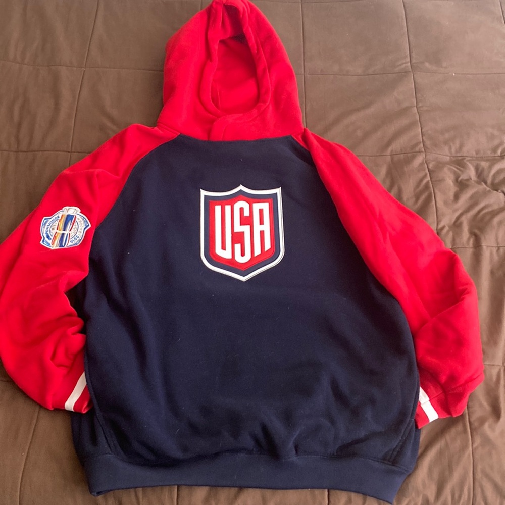 USA HOCKEY-Men’s 2XL Sweatshirt! Highest Quality & STITCHED! NWOT!